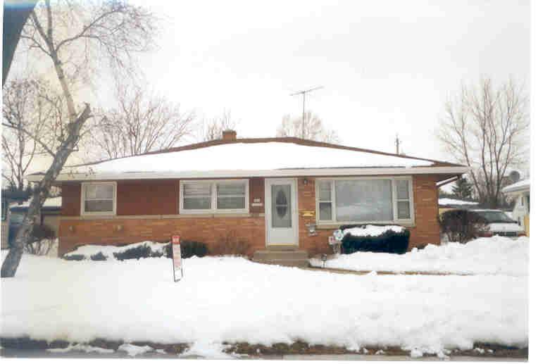 N85W17322 Lee Pl., Menomonee Falls, WI 53051
