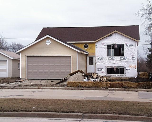 3043 Meachem Rd, Mount Pleasant, WI 53405
