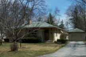 1270 N 122nd St., Wauwatosa, WI 53226