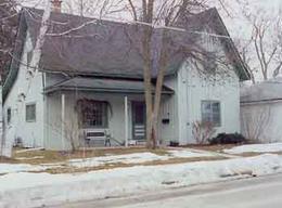 N493 Highland Dr., Cedarburg, WI 53012