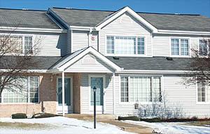 10152 W Whitnall Edge Cir ##G, Franklin, WI 53132