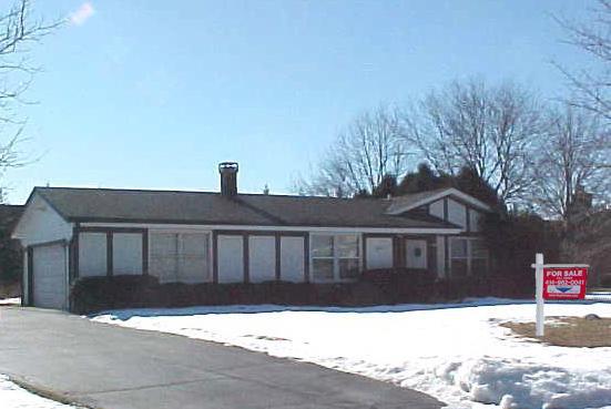 6245 W Plaza Cir., Brown Deer, WI 53223