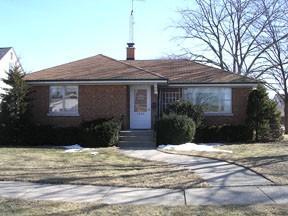 7947 29th Ave., Kenosha, WI 53143