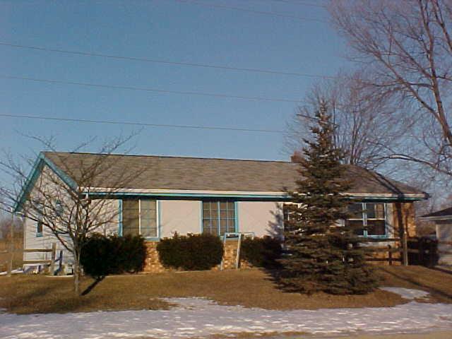 149 N Mayfair Dr., Saukville, WI 53080