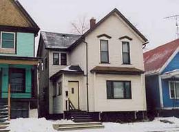 2411 S Kinnickinnic, Milwaukee, WI 53207