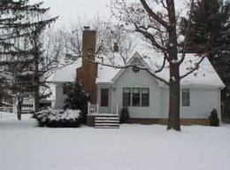 5437 S 30th St., Greenfield, WI 53221