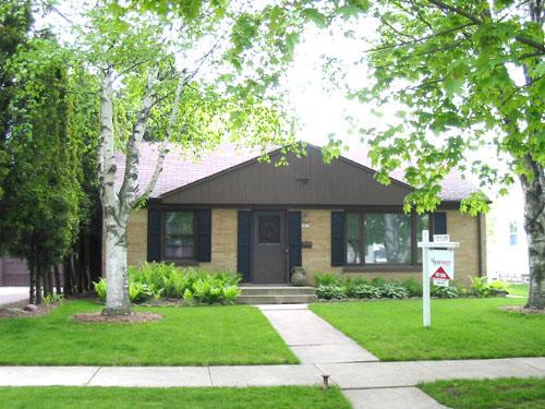 2915 S 7th St., Sheboygan, WI 53081