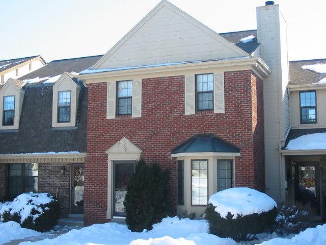 362 Willow Grove #F, Pewaukee, WI 53072