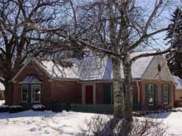 833 W Labelle Ave., Oconomowoc, WI 53066