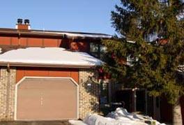 531 Hartridge Dr, Hartland, WI 53029