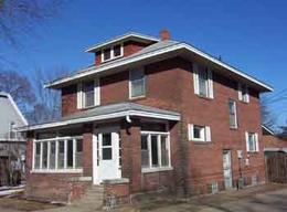 515 S 14th St, La Crosse, WI 54601