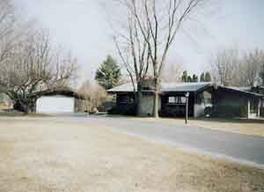 950 N Barker Rd, Brookfield, WI 53045