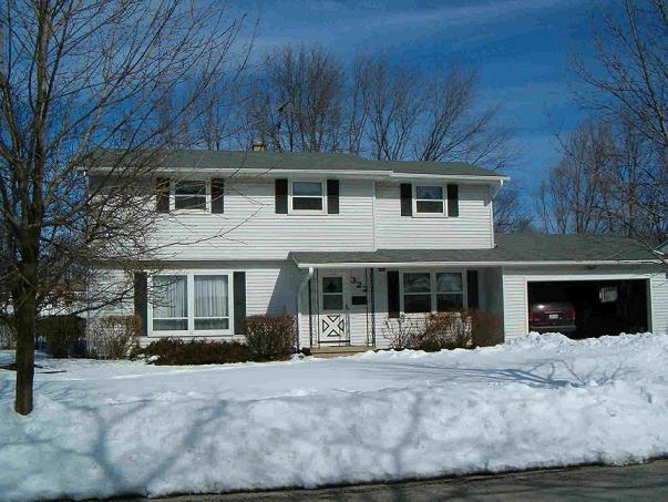322 W Monroe, Port Washington, WI 53074