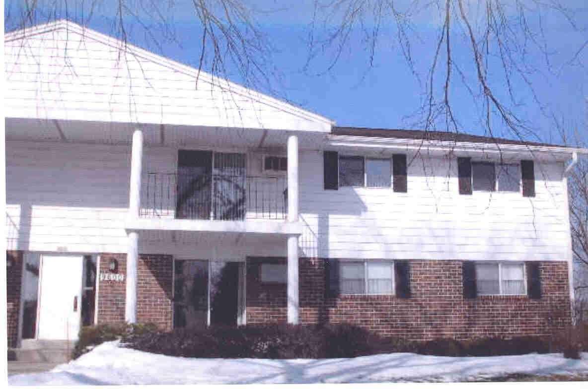 9600 W Beloit #6, Milwaukee, WI 53227
