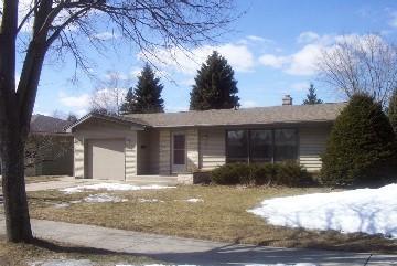 608 S 26th St., Sheboygan, WI 53081