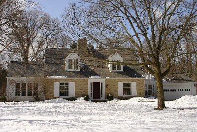 1849 E Fox Ln., Fox Point, WI 53217