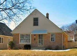 3259 W Ruskin St, Milwaukee, WI 53215