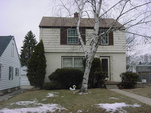 5320 W Melvina St, Milwaukee, WI 53216