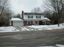 777 Pine Dr, West Bend, WI 53095