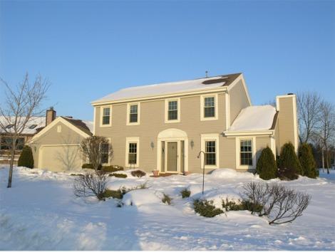 4140 S Regal Manor Ct., New Berlin, WI 53151