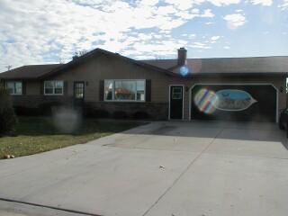 415 Harvey Dr., Plymouth, WI 53073