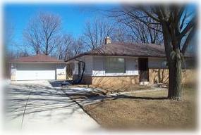 2310 W Marne Ave., Glendale, WI 53209