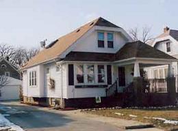 2347 N 85th St., Wauwatosa, WI 53226