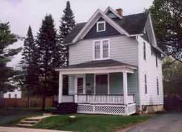 431 Dunbar Ave., Waukesha, WI 53186