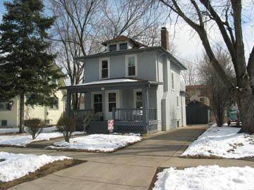131 Hinman Ave., Waukesha, WI 53186
