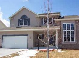 2428 Emslie Dr., Waukesha, WI 53188