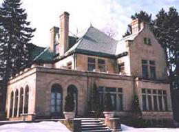 3432 N Lake Dr, Milwaukee, WI 53211