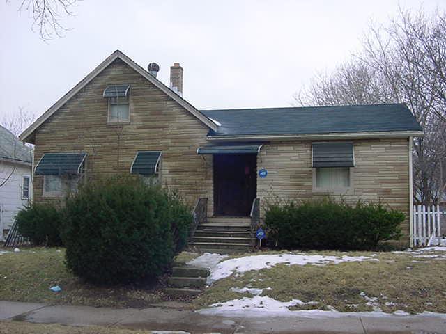 4731 N 34th St., Milwaukee, WI 53209