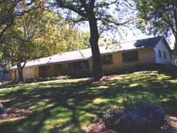 8731 W Sunnyvale Rd, Mequon, WI 53092