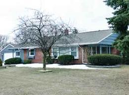 5010 S 31st St., Greenfield, WI 53221