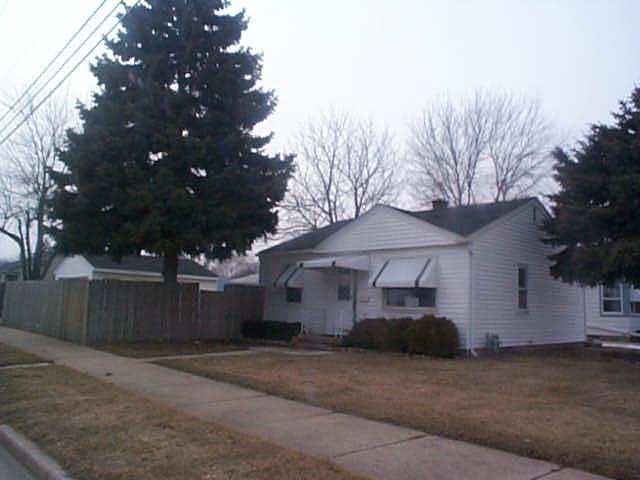 1724 Webster St., Racine, WI 53403
