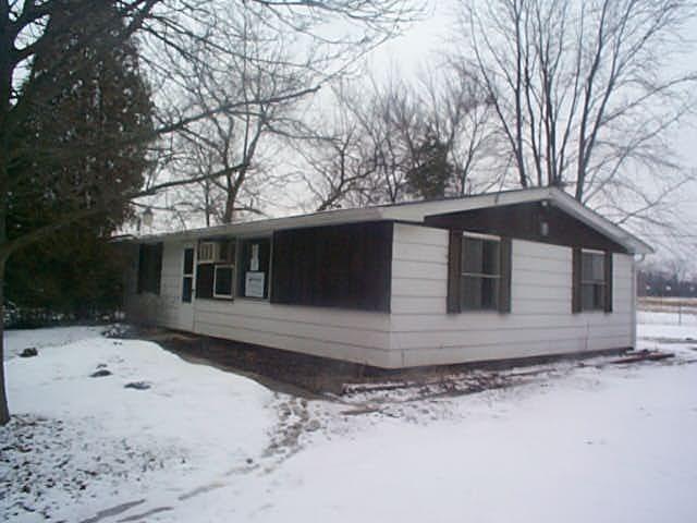9526 Riverview Ln., Caledonia, WI 53108