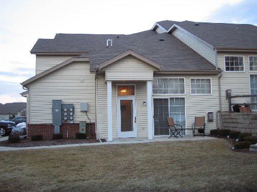 2428 Fox River Pkwy. #L, Waukesha, WI 53189