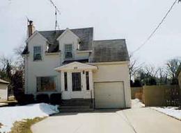 433 E Waterford Ave., Milwaukee, WI 53207