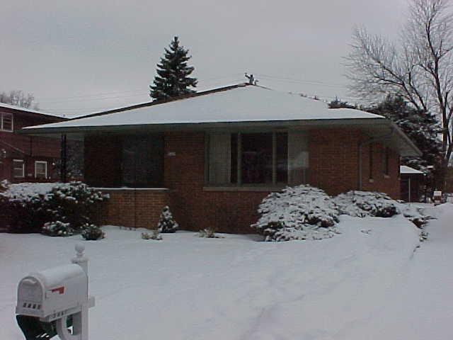 5469 S 112th St., Hales Corners, WI 53130