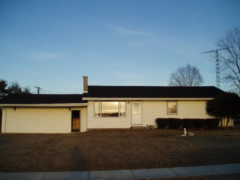 4221 56th Ave, Kenosha, WI 53144