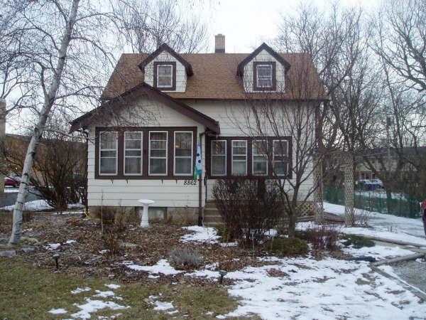 8862 W Appleton, Milwaukee, WI 53225