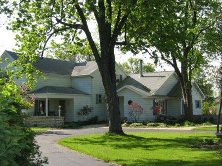 326 Grove St., Eagle, WI 53119