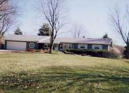 1740 Alta Mesa Ct., Brookfield, WI 53045