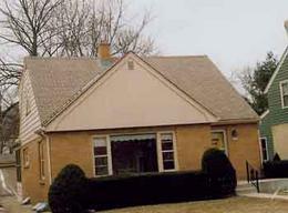 4735 N Woodruff Ave, Whitefish Bay, WI 53211