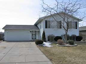 2905 Concord Dr., Racine, WI 53403