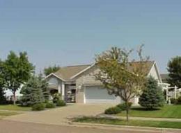 1322 Red Cedar Ct., Onalaska, WI 54650