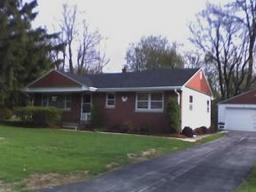 735 W Monrovia, Glendale, WI 53217