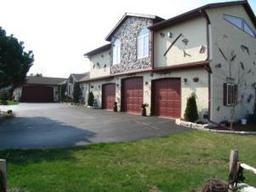 6035 Magnolia Ct., Hartford, WI 53027
