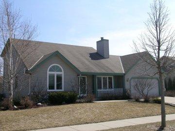 1267 Swallow Rd., Waukesha, WI 53186