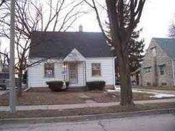 5151 N 49th St, Milwaukee, WI 53218